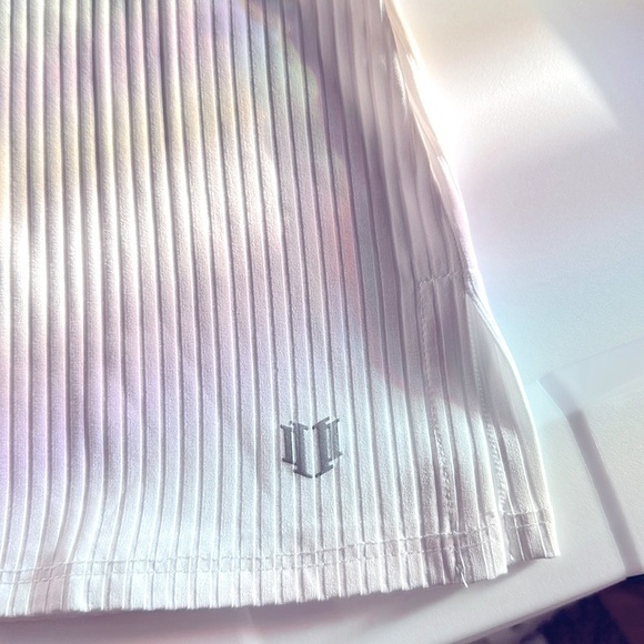 EleVen by Venus Williams Love to Love Rib Tee – White – Sizes M & L – NWT - Picture 7 of 9